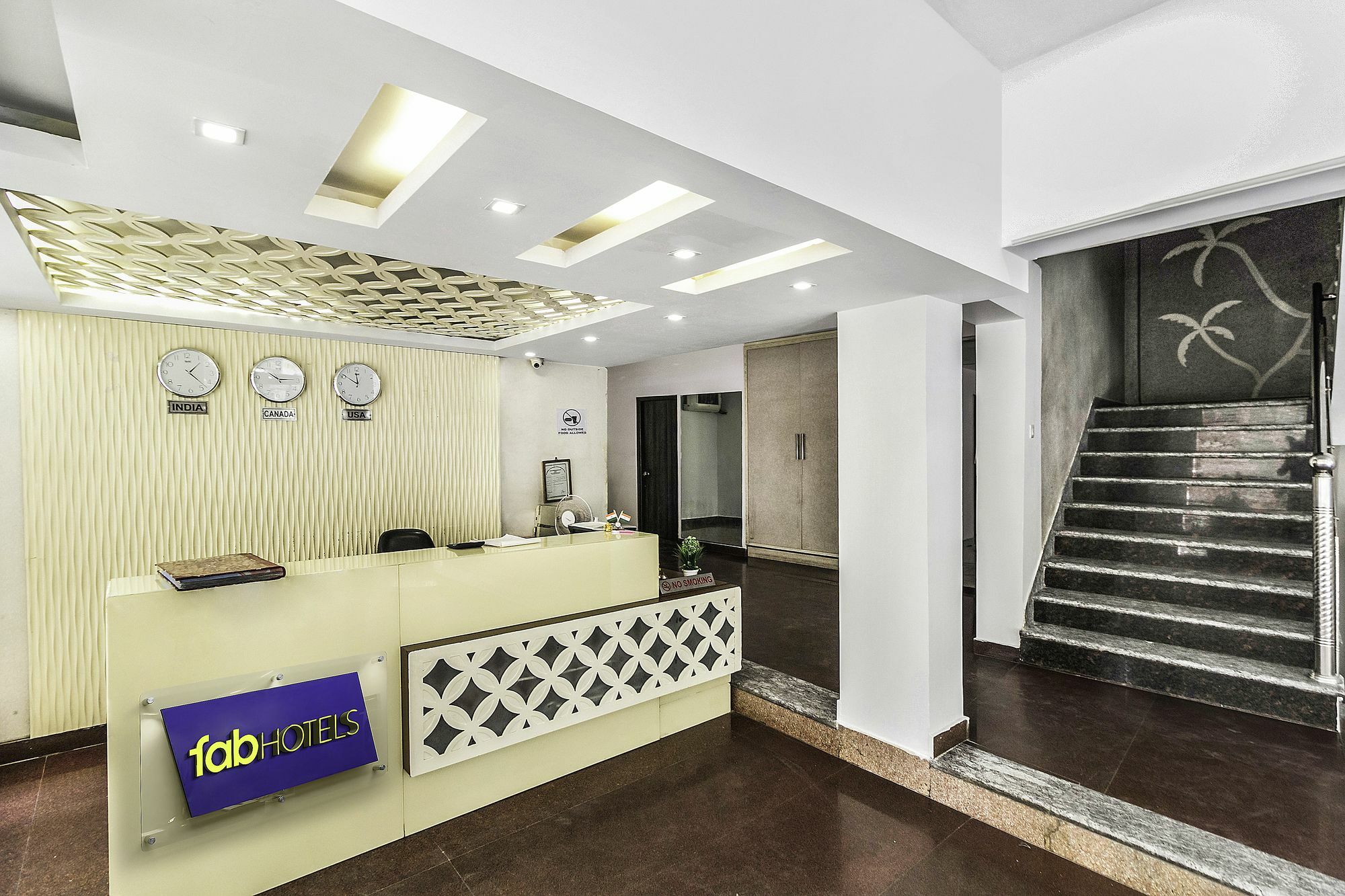 Airport Hotel Ambrosia New Delhi Exterior photo