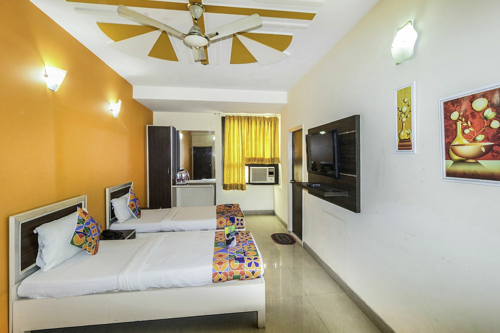 Airport Hotel Ambrosia New Delhi Exterior photo