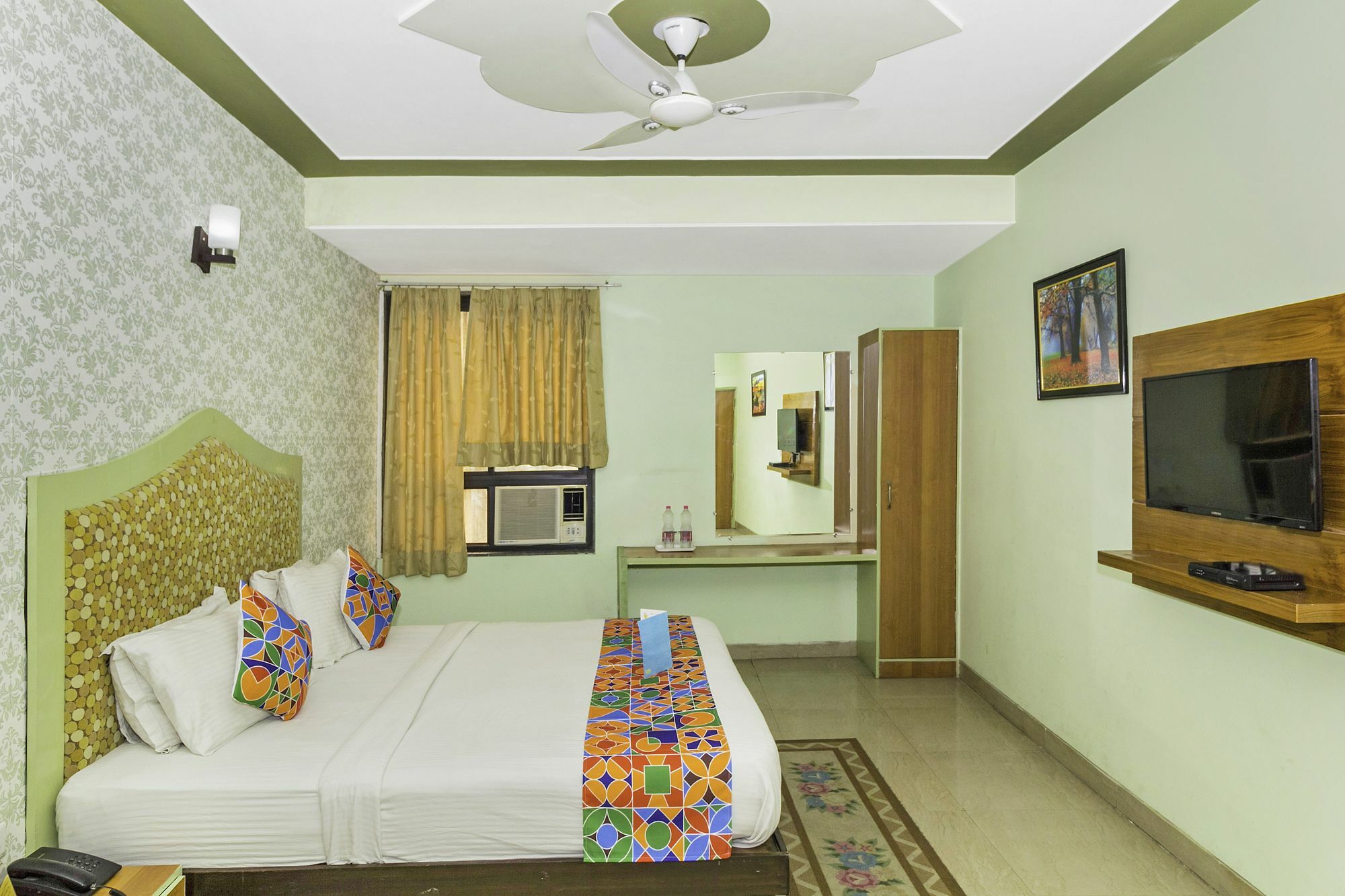 Airport Hotel Ambrosia New Delhi Exterior photo