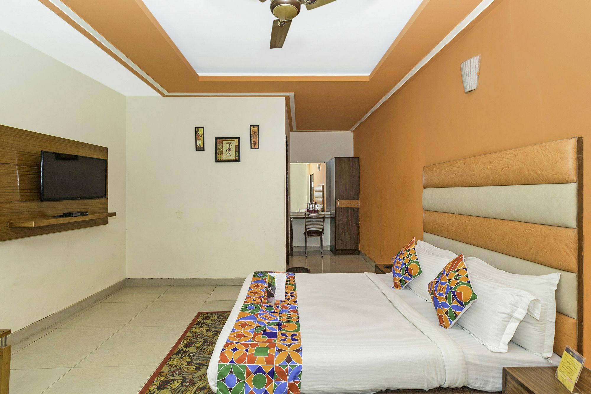 Airport Hotel Ambrosia New Delhi Exterior photo