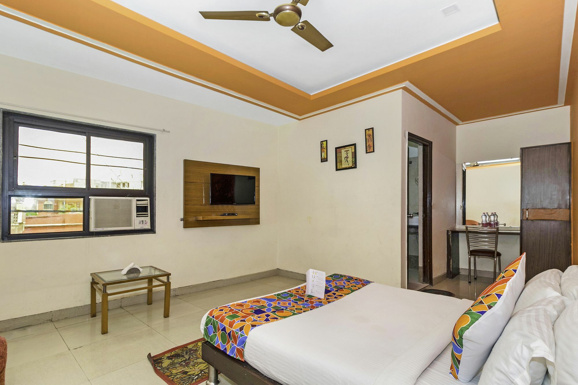 Airport Hotel Ambrosia New Delhi Exterior photo